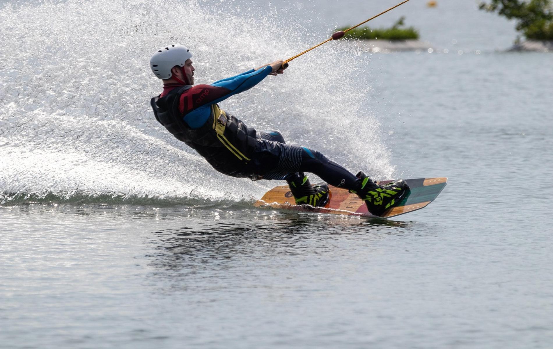Wakeboard, bases de loisirs