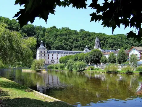 image Ideally located