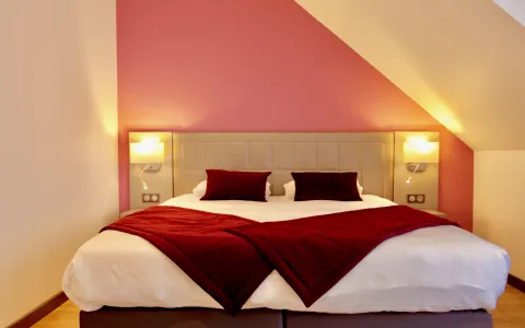 SEHEN SIE DIE ZIMMER