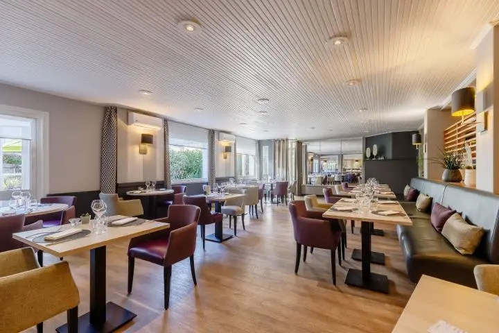 image image Hôtel Le Robinson