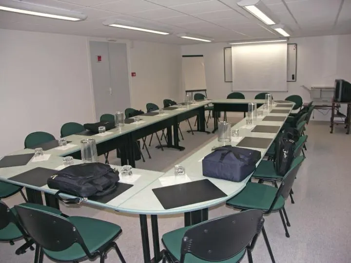 image image Hôtel Le Robinson