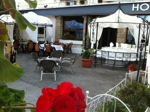 image Accueil de groupes à l'Hôtel Deshors Foujanet