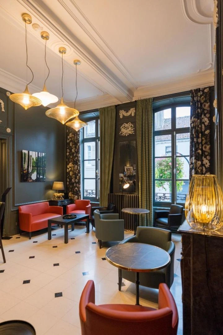 image Salon-bar de charme à Montreuil-sur-Mer